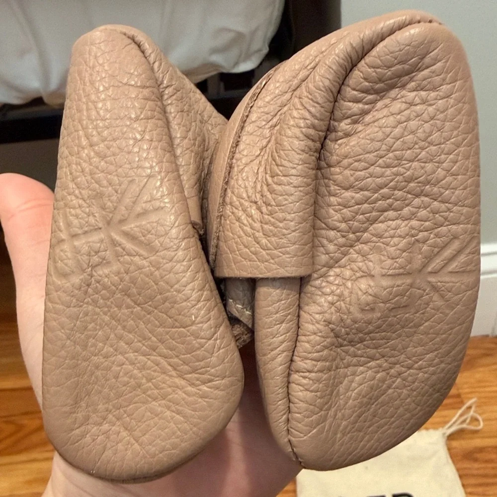 Freshly Picked Baby Moccasin Set - Brown and Gray